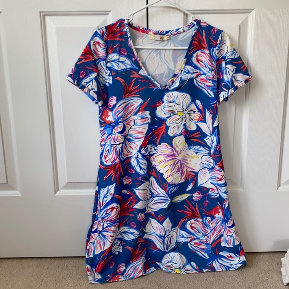 women’s floral dress